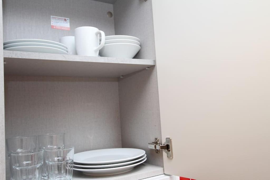 Lovely One Bed Apartment-Near All Transport-Village-Freeparking Londra Exterior foto